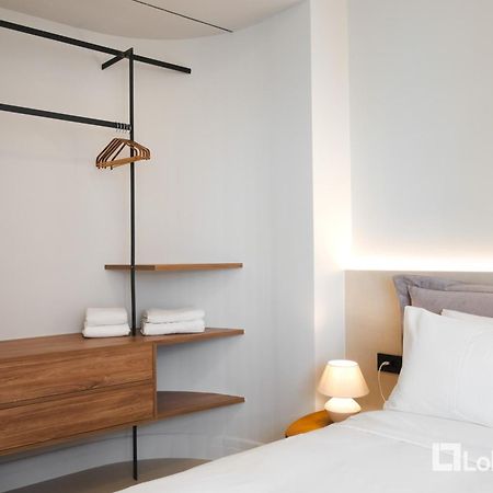 Muse Apartment By Lobbysquare Athena Bagian luar foto
