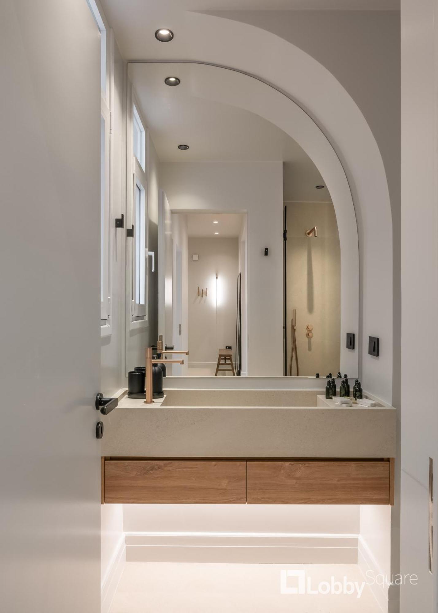 Muse Apartment By Lobbysquare Athena Bagian luar foto
