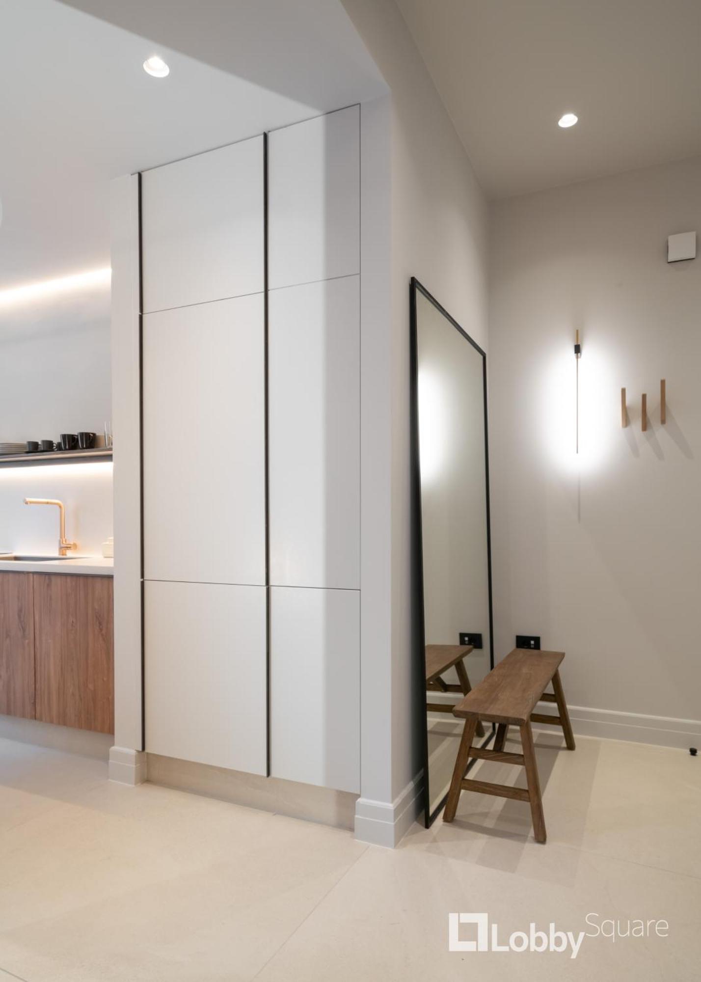 Muse Apartment By Lobbysquare Athena Bagian luar foto